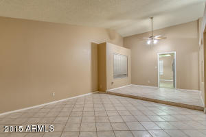 463 E Hackamore St, Mesa, AZ 85203 photo 4