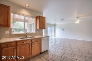 3429 E Francisco Dr, Phoenix, AZ 85042 photo 12