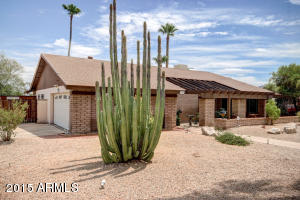 2445 E Cheryl Dr, Phoenix, AZ 85028 photo 3