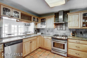 2445 E Cheryl Dr, Phoenix, AZ 85028 photo 14
