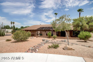 2445 E Cheryl Dr, Phoenix, AZ 85028 photo 4