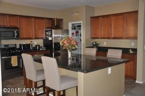 2075 S Martingale Rd, Gilbert, AZ 85295 photo 11