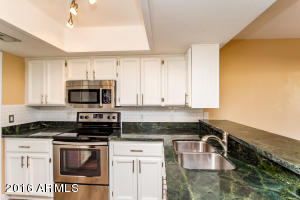 811 E Redondo Dr, Tempe, AZ 85282 photo 5