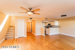 811 E Redondo Dr, Tempe, AZ 85282 photo 3
