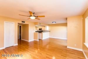 811 E Redondo Dr, Tempe, AZ 85282 photo 7