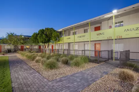 529 E Mariposa St, Phoenix, AZ 85012 photo 1