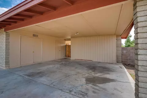 1023 S Spur Ave, Mesa, AZ 85204 photo 4