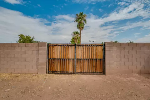 1023 S Spur Ave, Mesa, AZ 85204 photo 9