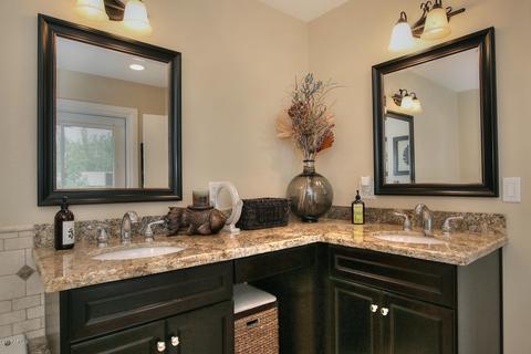 835 E Hearn Rd, Phoenix, AZ 85022 photo 12