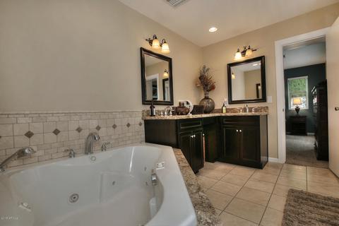 835 E Hearn Rd, Phoenix, AZ 85022 photo 11