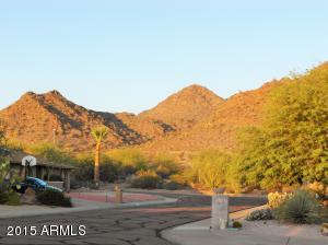 1907 E Loma Ln, Phoenix, AZ 85020 photo 6