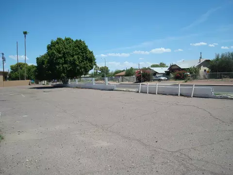 330 E Roeser Rd, Phoenix, AZ 85040 photo 3