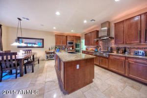 3958 E Crest Ln, Phoenix, AZ 85050 photo 7