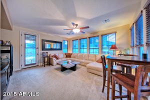 3958 E Crest Ln, Phoenix, AZ 85050 photo 12