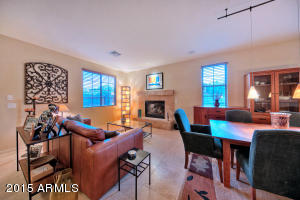 3958 E Crest Ln, Phoenix, AZ 85050 photo 6