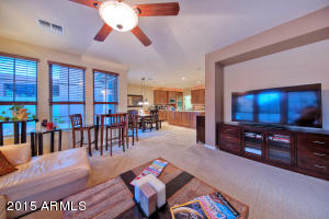 3958 E Crest Ln, Phoenix, AZ 85050 photo 13