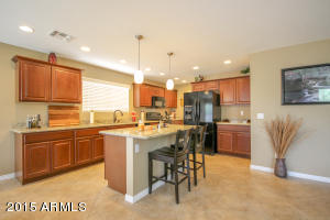2470 E County Down Dr, Chandler, AZ 85249 photo 2