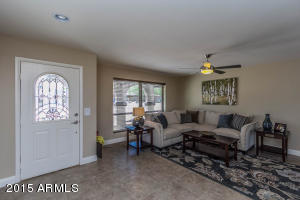 2520 E North Ln, Phoenix, AZ 85028 photo 4