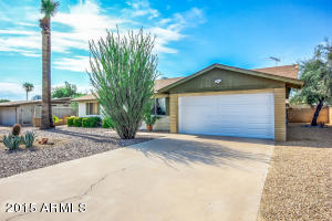 3909 E Shaw Butte Dr, Phoenix, AZ 85028 photo 2