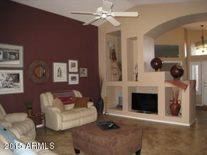 1057 E Sheffield Ave, Gilbert, AZ 85296 photo 4
