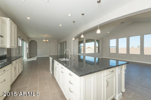 2926 E Constance Way, Phoenix, AZ 85042 photo 5