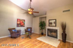 60 N Colonial Dr, Gilbert, AZ 85234 photo 7