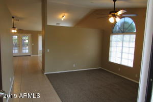 2963 E Oakland Ct, Gilbert, AZ 85295 photo 3