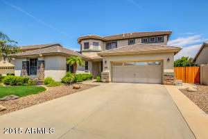 1917 S Pheasant Dr, Gilbert, AZ 85295 photo 3