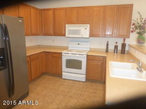 5834 S 9th Dr, Phoenix, AZ 85041 photo 2