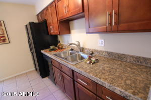 2214 N 48th Dr, Phoenix, AZ 85035 photo 3