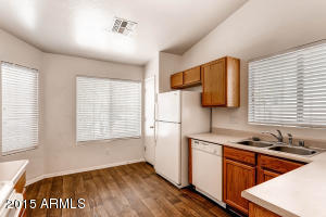 6207 S 37th Dr, Phoenix, AZ 85041 photo 4