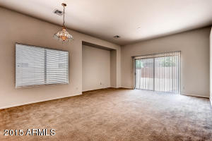 6207 S 37th Dr, Phoenix, AZ 85041 photo 8