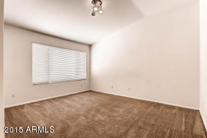 6207 S 37th Dr, Phoenix, AZ 85041 photo 11