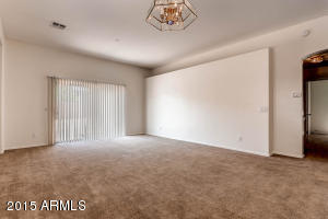 6207 S 37th Dr, Phoenix, AZ 85041 photo 9