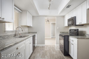 2507 E Fairmont Dr, Tempe, AZ 85282 photo 2