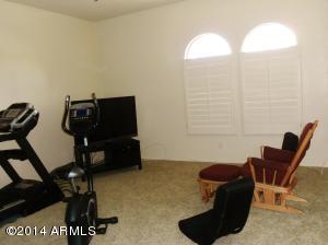 2575 E Colonial Ct, Chandler, AZ 85249 photo 5