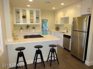 313 E Weldon Ave, Phoenix, AZ 85012 photo 8