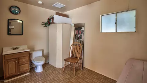 910 E Desert Ln, Gilbert, AZ 85234 photo 42