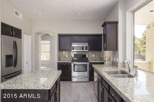 5020 E Paseo Way, Phoenix, AZ 85044 photo 3
