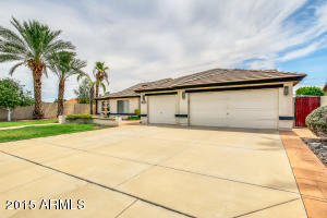 2313 E Knoll Cir, Mesa, AZ 85213 photo 2