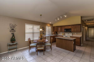 1118 E Betsy Ln, Gilbert, AZ 85296 photo 8