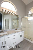 4402 E Tether Trl, Phoenix, AZ 85050 photo 12