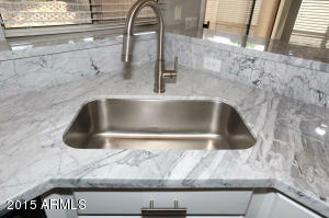 4402 E Tether Trl, Phoenix, AZ 85050 photo 3