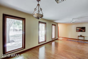 4040 E Pinchot Ave, Phoenix, AZ 85018 photo 4