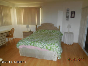 684 N Pinal Dr, Apache Junction, AZ 85120 photo 4
