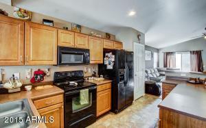 2422 S 65th Dr, Phoenix, AZ 85043 photo 3