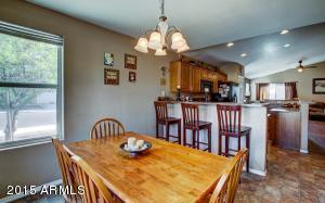 2422 S 65th Dr, Phoenix, AZ 85043 photo 4