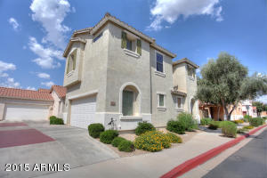 956 E Ranch Rd, Gilbert, AZ 85296 photo 2