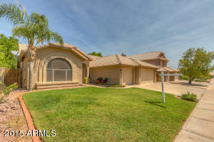 4226 E Rockledge Rd, Phoenix, AZ 85044 photo 2