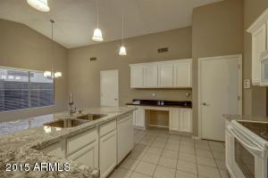 4511 E Ashurst Dr, Phoenix, AZ 85048 photo 9